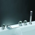 contemporaine robinet de baignoire cascade avec douche à main