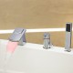 chromé contemporaine trois trous poignée unique conduit robinet de la baignoire cascade avec douche à main